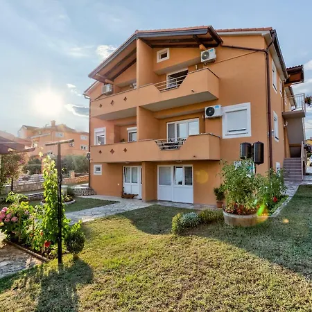 Contessa Apartmán *