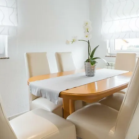 Contessa Apartman *
