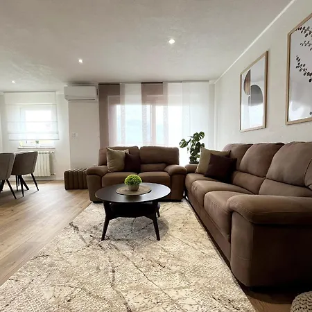 Contessa Apartamento *
