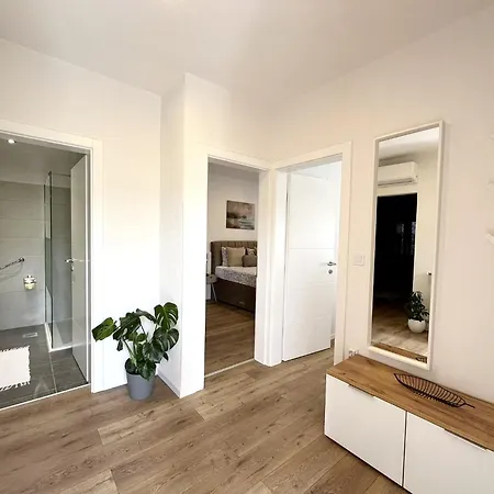 Contessa Apartament *